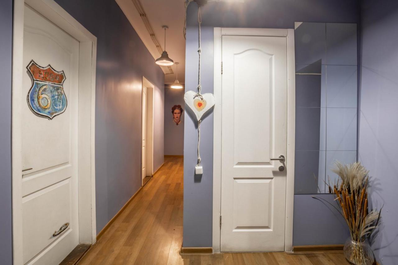 Garis Factory Hostel Kiev Luaran gambar